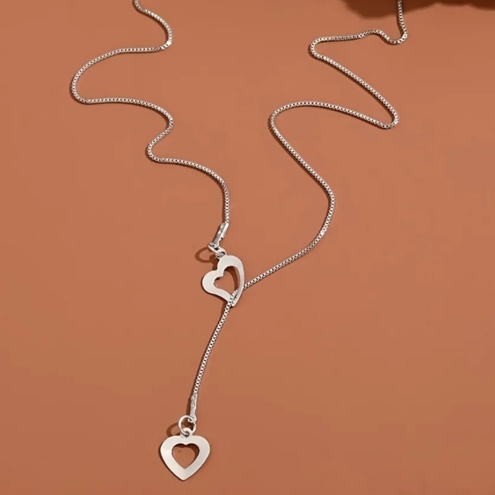 🏷SALE. Y Shape heart shape pendant necklace. Dainty clavicle chain.  NWT. - Picture 4 of 6